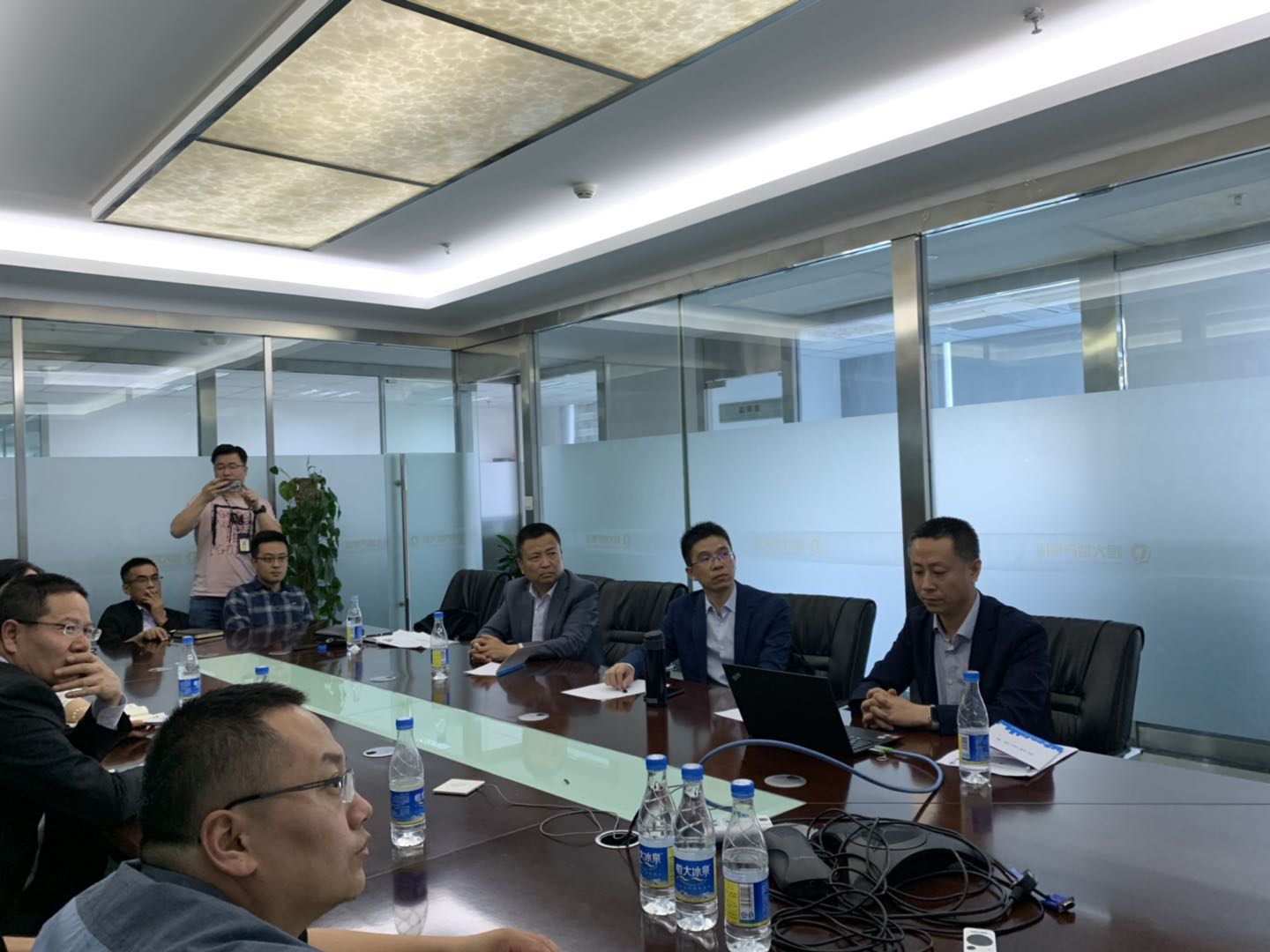 主動開拓省外市場、積極踐行“兩全戰(zhàn)略” ——公司與恒大新疆公司簽訂勘察項(xiàng)目